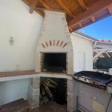 Belle Dependance Avec Piscine Villa